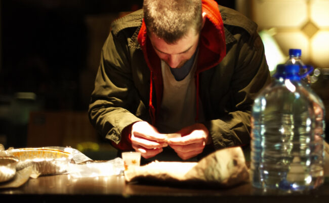 Scott Speedman (Dexter) in Dexter’s Apt. from the feature film WEIRDSVILLE, courtesy of Darius Films_04