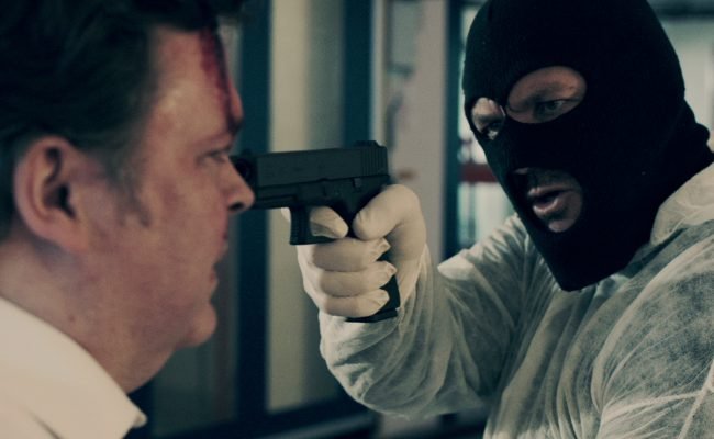 LONDON-HEIST-Screencaps-17-650x400